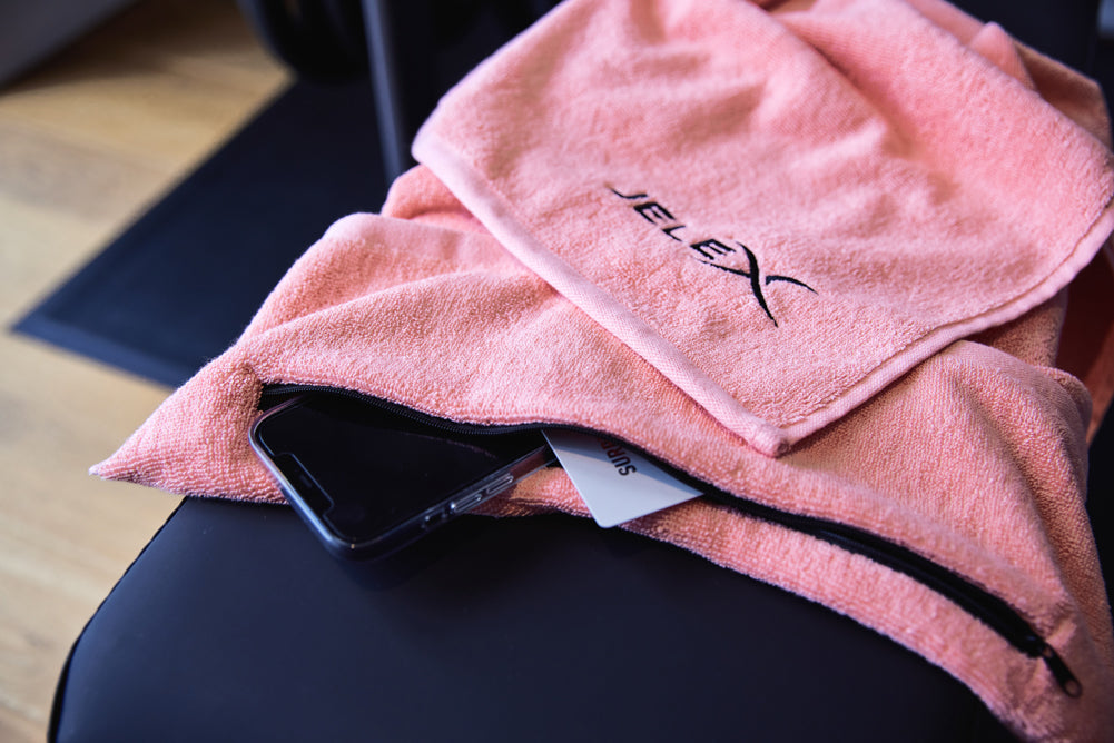 JELEX "100FIT" Serviette de fitness avec une poche zippÃ©e rose