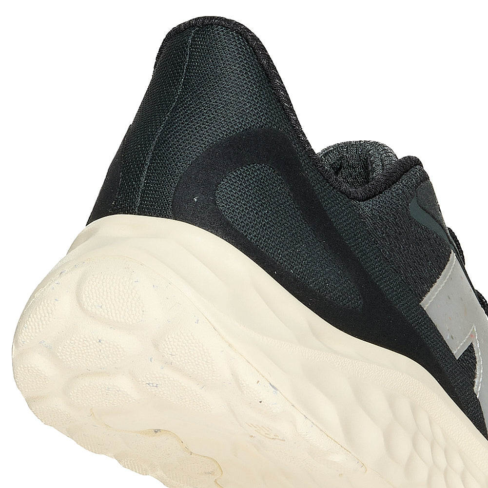 New Balance Fresh Foam Arishi Herren Laufschuhe MARIS-FB4